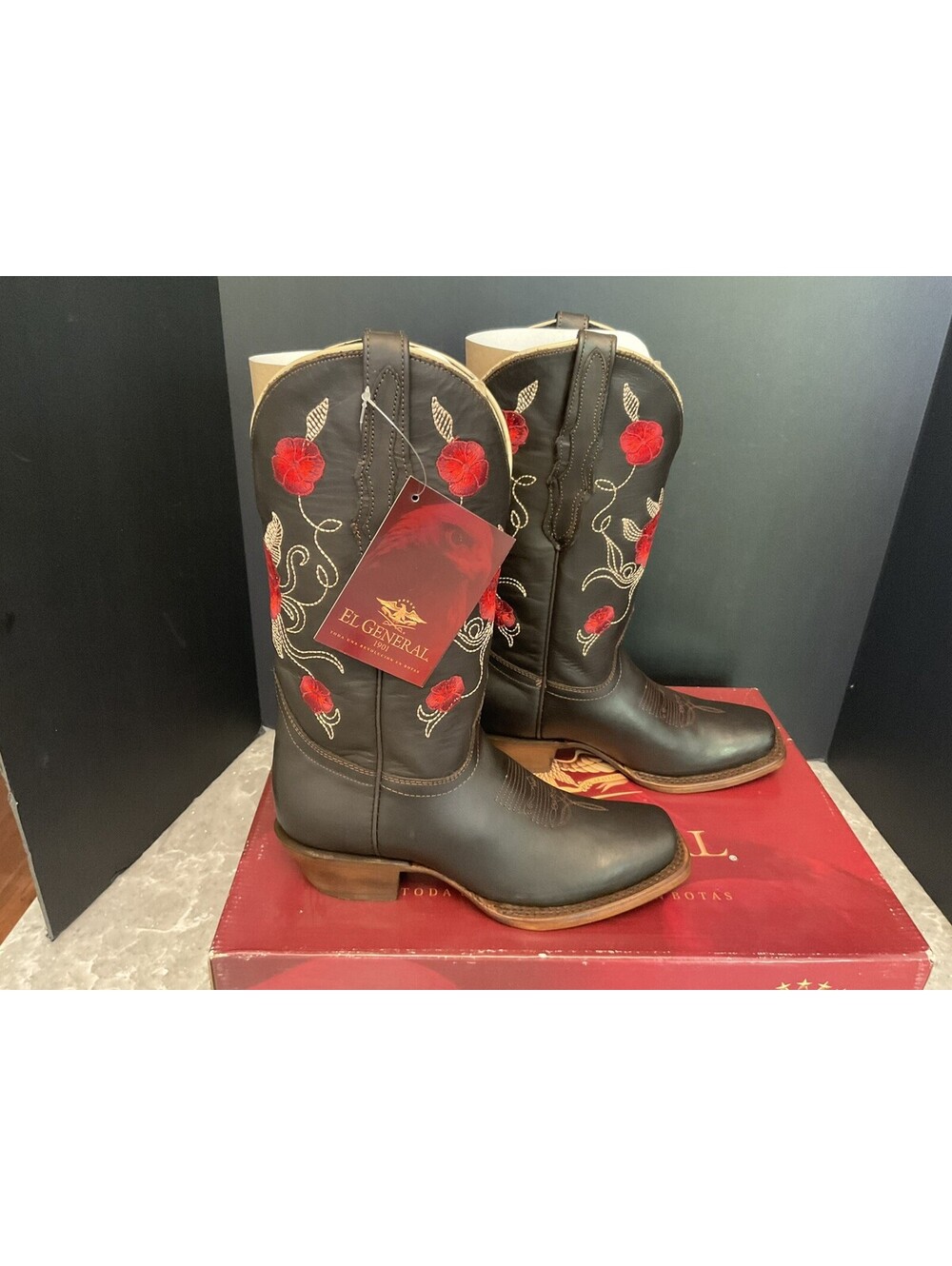New! Womens El General Crazy Choco Leather Floral Embroidered Western Boots. 8.